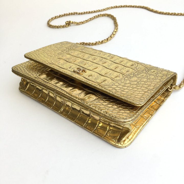 【CHANEL】Chanel Demin Woc with Gold Ball【ランク:A】 THE MENUE - CHANEL WALLET ON CHAIN | GOLD