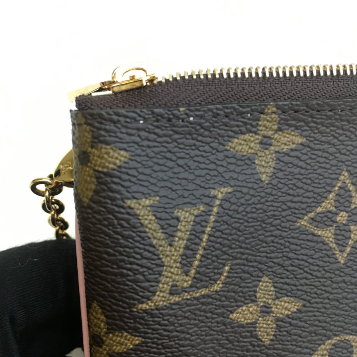 Louis Vuitton Double Zip Pochette - Luxe Du Jour