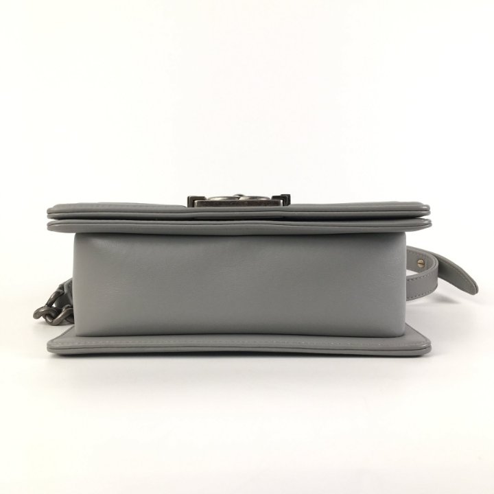 CHANEL リボングローブ　サイズ71/2 ネイビー プルミエール カフ - H9861 クォーツ｜シャネル – oomiya 公式サイト