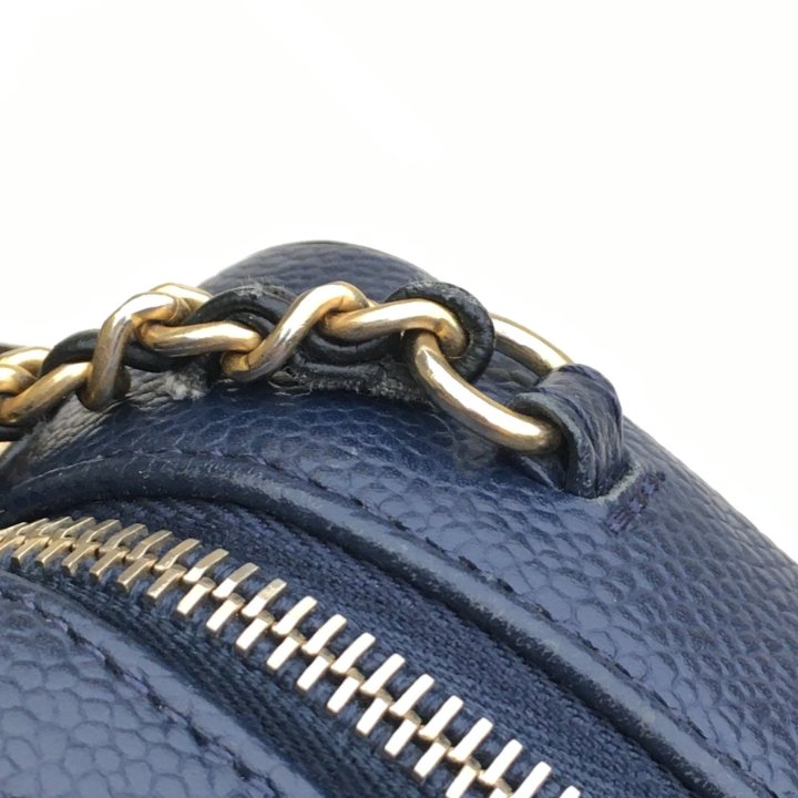 Chanel Filigree Vanity Case Small Blue/Black Caviar - Luxe