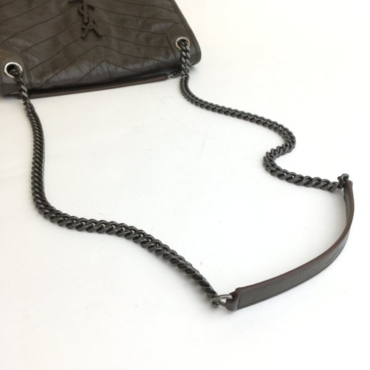 【Saint Laurent】MG TOYSBLOULOU CALF◆678401DV708 Saint Laurent YSL Mini Toy Loulou Quilted Leather Bag Black