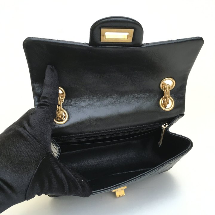 Chanel Reissue 224 - Luxe Du Jour