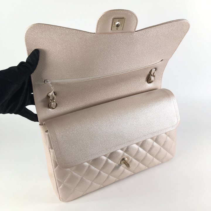 Chanel Classic Flap Jumbo Iridescent Beige Caviar GHW - Luxe