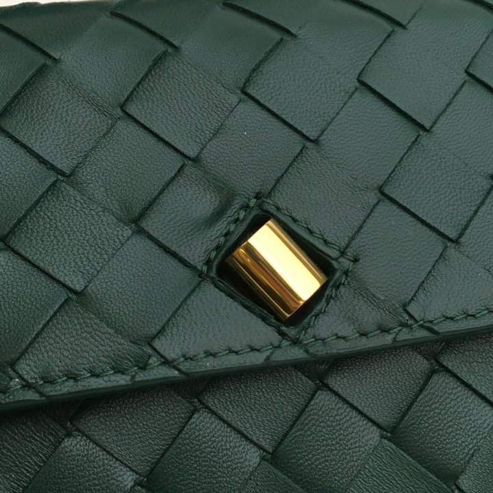 Bottega Veneta Long Andiamo Clutch - Luxe Du Jour
