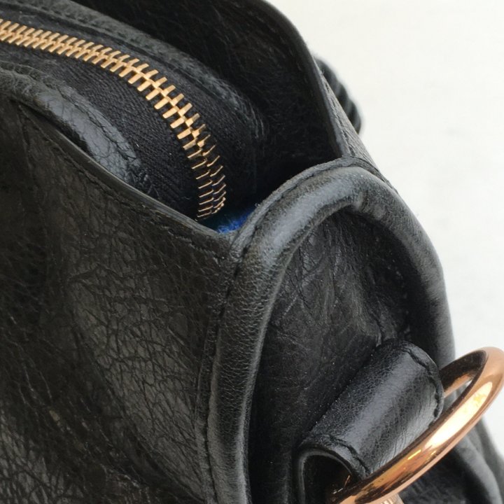 VIP【送料関税込】BALENCIAGA CITY MEDIUM LEATHER HANDBAG Balenciaga Le City Medium Tote Bag | Saks Fifth Avenue