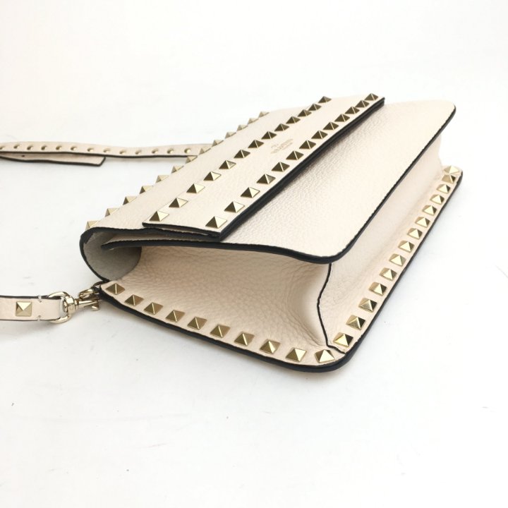 Valentino Rockstud Bag - Luxe Du Jour