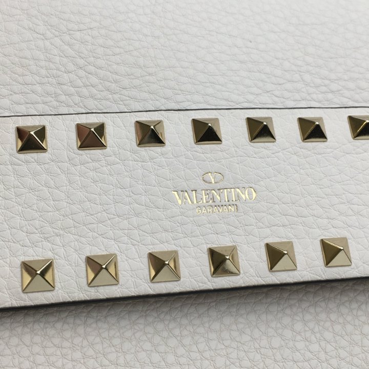 VIP【関税送料無料】希少 Valentino Garavani Rockstud Bag Valentino Garavani Rockstud Alcove Box Bag ○ Labellov