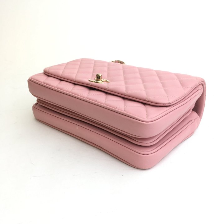 pinkyです。CHANELジャケット薄手 pinkyです。CHANELジャケット薄手