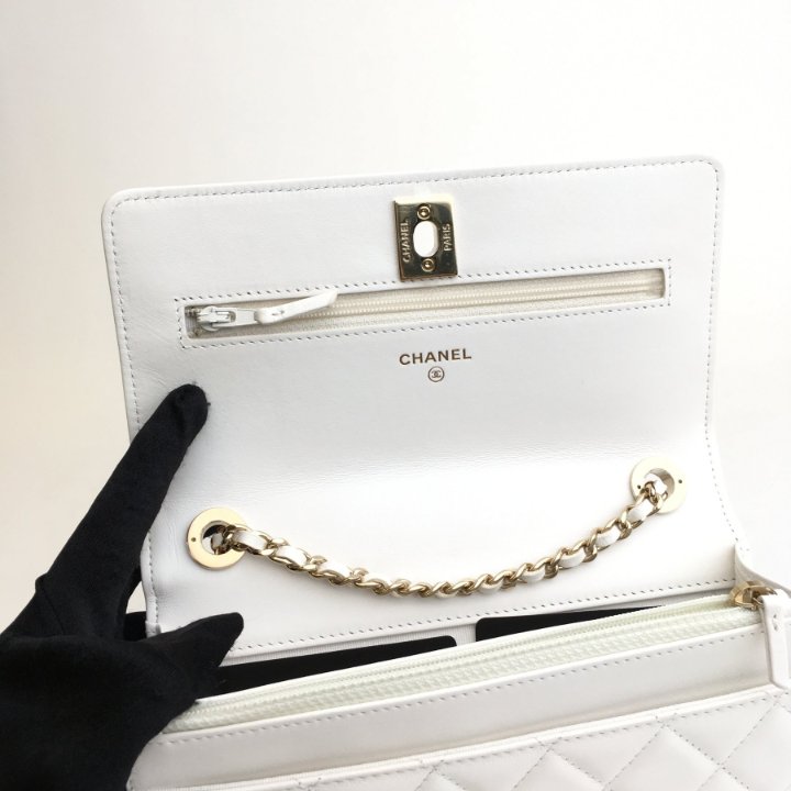 Llife LEATHER CHAIN WALLET CODE ホワイト 小物 Llife LEATHER CHAIN WALLET CODE WHITE LIDNM / Llife ONLINE