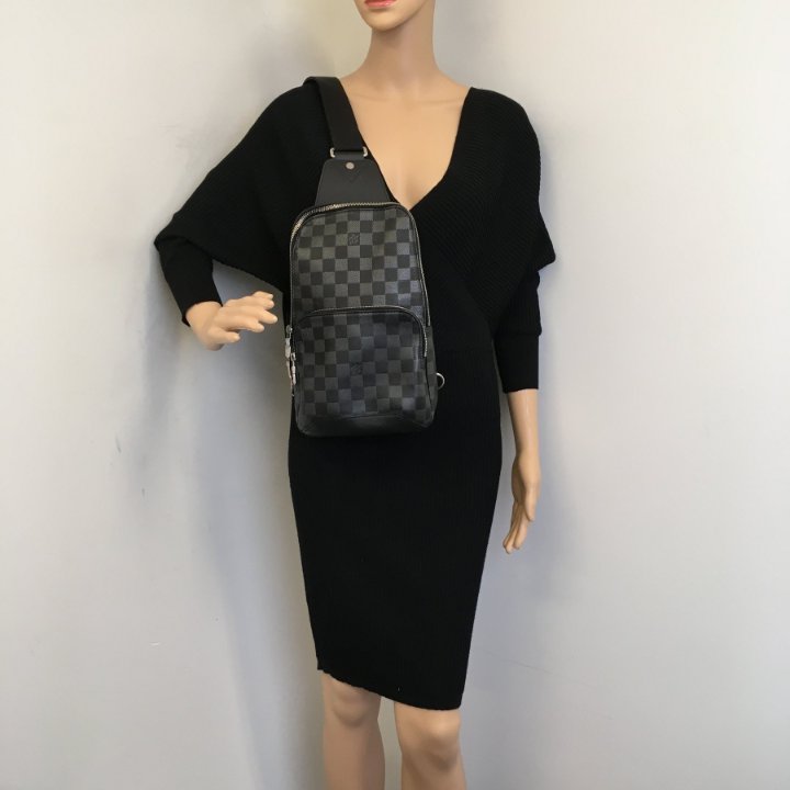 LOUIS VUITTON＊AVENUE SLINGBAG ショルダーバッグ＊送料込 s-l1200.jpg