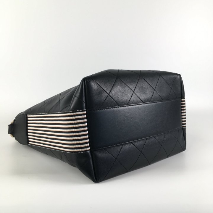 最安プラン Calfskin Black Bag Hobo Chanel - Jour Du Luxe 靴