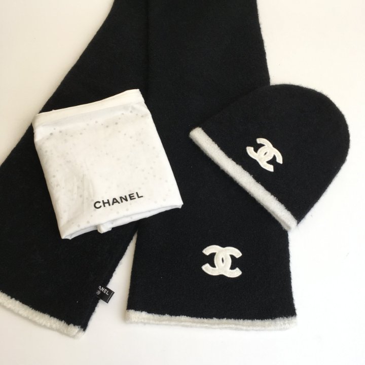 Chanel CC Scarf And Hat Luxe Du Jour