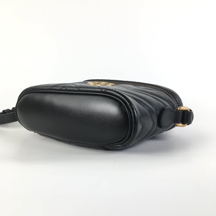 Gucci GG Marmont Top Handle Vanity - Luxe Du Jour