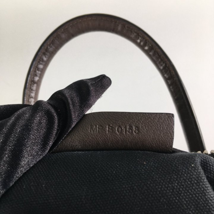 Givenchy Antigona Small - Luxe Du Jour