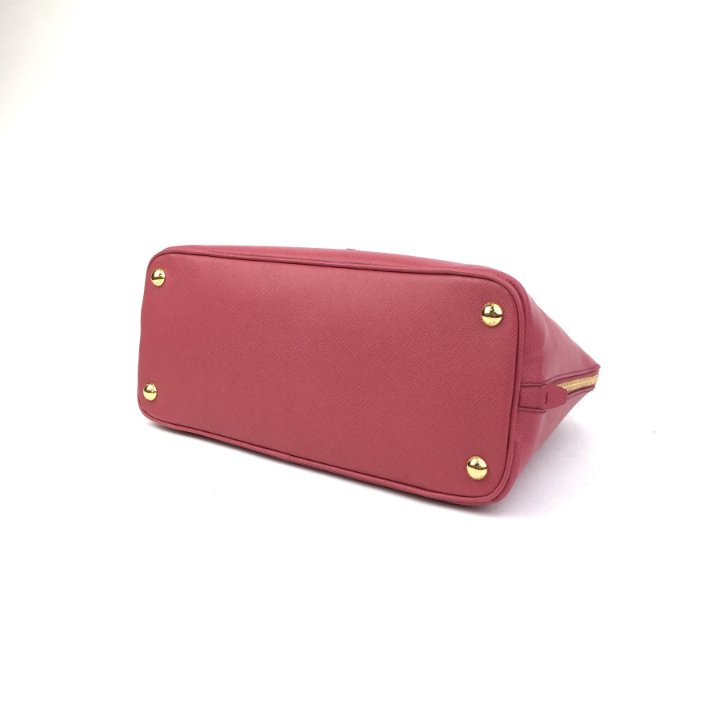 バッグ・カバンその他 Prada Bordeaux Promenade bag in Saffiano Small Promenade Saffiano Tamaris GHW – Bag Religion