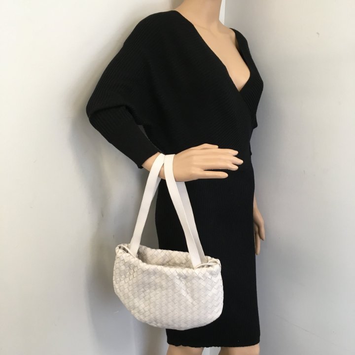 Bottega Veneta Small Bulb Intrecciato Bag - Luxe Du Jour
