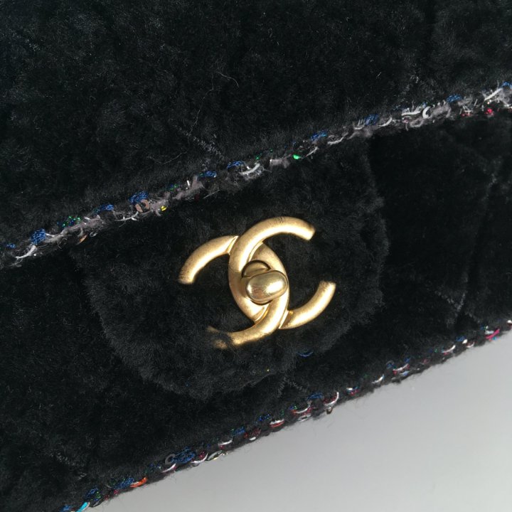 CHANEL ブラック ベルベット スリッポン CHANEL ブラック ベルベット スリッポン