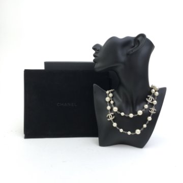 送料込◆入手困難品【CHANEL】long necklace クリスタル CCロゴ Chanel CC Logo Necklace Crystal Silver Tone