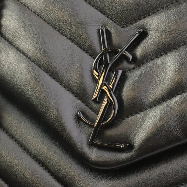 【関税・送料込】Saint Laurent LOULOU MEDIUM マトラッセ 黒 SAINT LAURENT Lambskin Matelasse Chevron Medium LouLou Black