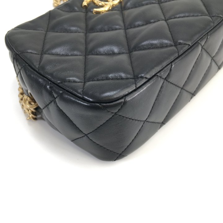 Chanel 23C Black Quilted Bag Gold CC Logo Dangle Drop