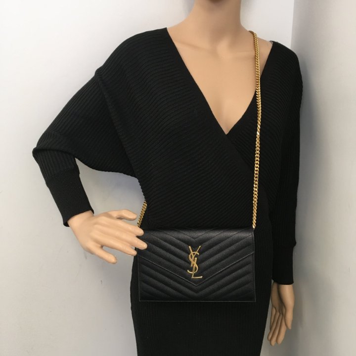★SAINT LAURENT★CASSANDRE クラシック チェーンウォレット CASSANDRE CHAIN WALLET IN LAMBSKIN | Saint Laurent | YSL JP
