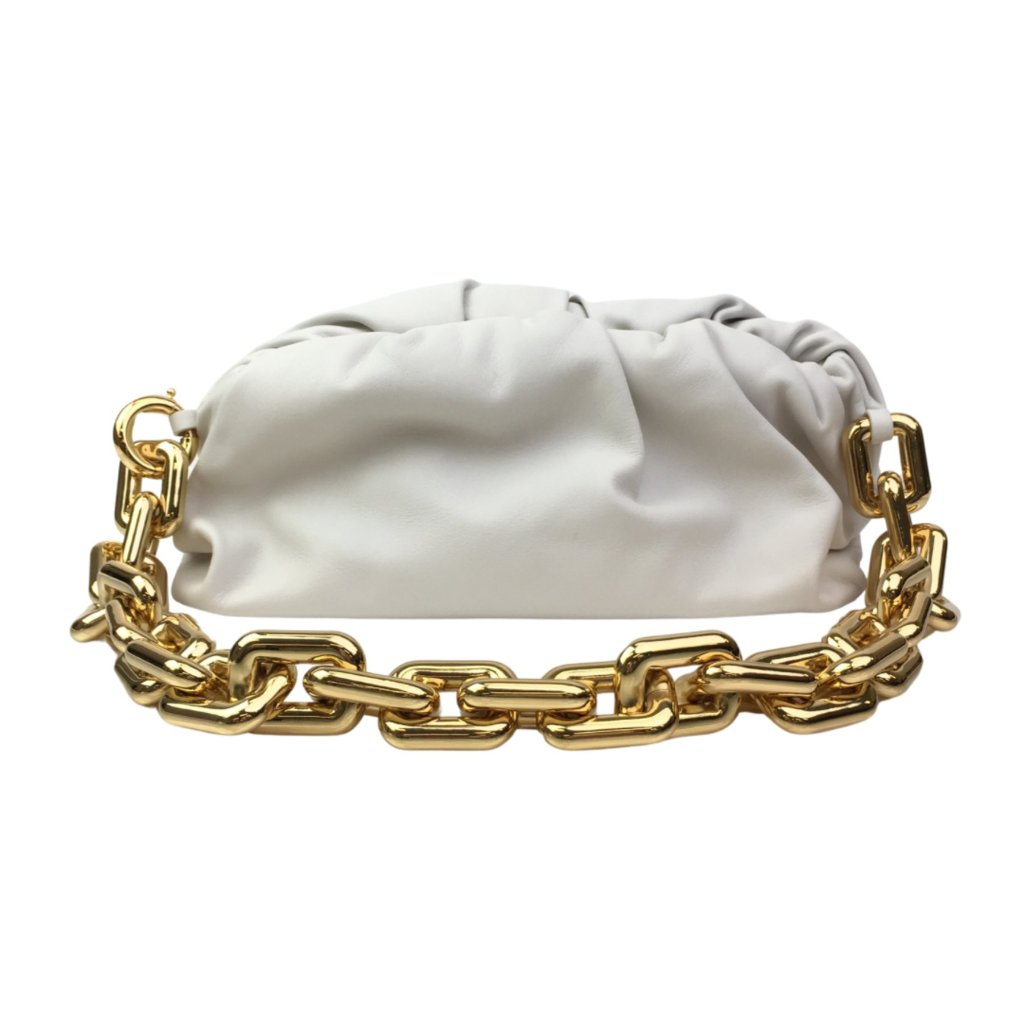 直営店☆BOTTEGA VENETA☆SALE! TEEN CHAIN POUCH バッグ Bottega Veneta Black Calfskin Teen Chain Pouch - Bottega