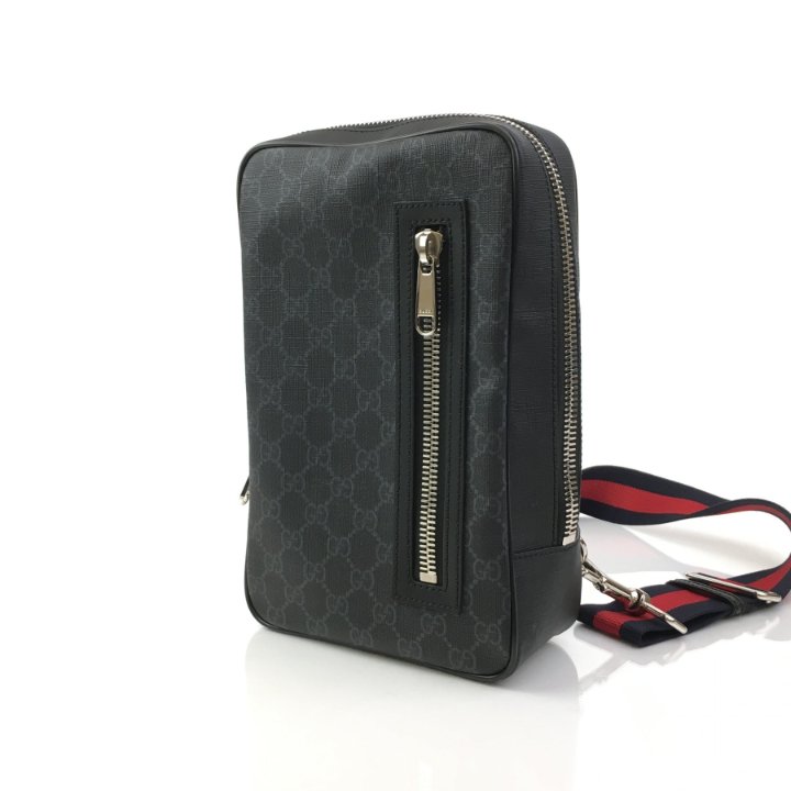 GUCCI バッグ Gucci Sling Backpack - Luxe Du Jour