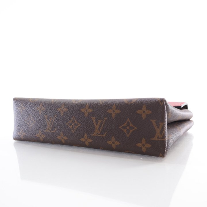 Louis Vuitton Saint Placide - Luxe Du Jour