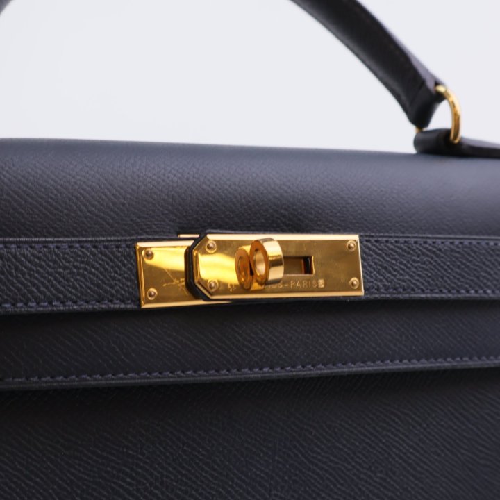 Hermes Vintage Kelly 28 Blue Indigo Courchevel Luxe Bag Rental