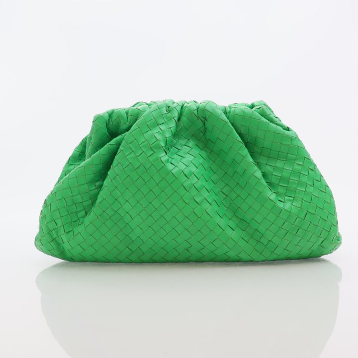 【関税&送料込】Bottega Veneta Bottega Veneta Clutch RARE - Timeless bottega veneta knot clutch with chain and