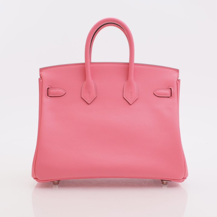 【大人ピンク】HERMES ベアン コンバイン Rose Azalee Hermès Rose Azalee is the perfect summery pink 💖 Do you