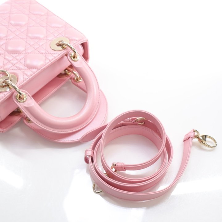 未使用！LADY DIOR 003 未使用！LADY DIOR 003 - メルカリ