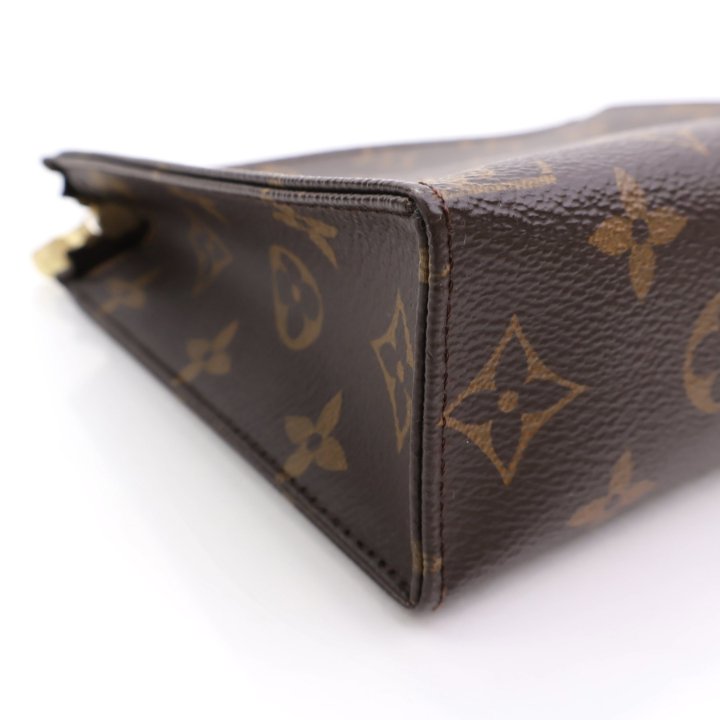 Louis Vuitton Toiletry Pouch 19 - Luxe Du Jour
