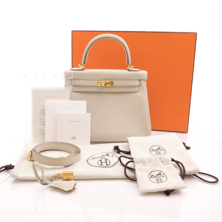Kee HERMES ベージュグラッセ　　03 エルメス♪ベージュグラッセ ルージュエルメス03♪完売品♪