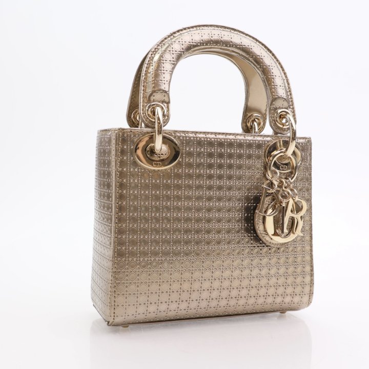 Lady DIOR 25SS新作♪【 Dior 】 スモール バッグ ×Gold☆ Mini Lady Dior Bag Metallic Gold-Tone Cannage Calfskin | DIOR
