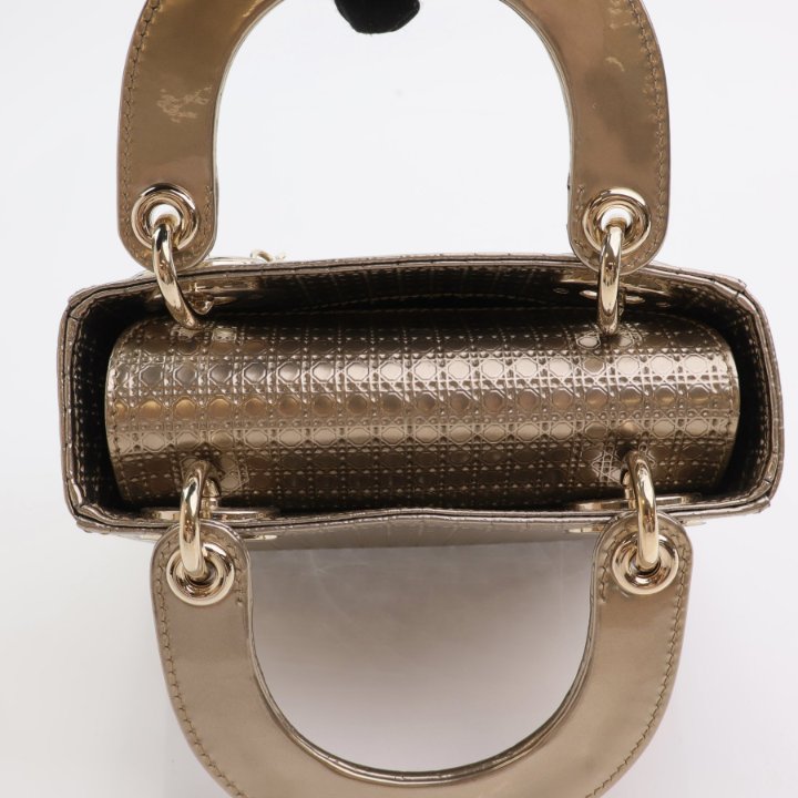 Lady DIOR 25SS新作♪【 Dior 】 スモール バッグ ×Gold☆ Mini Lady Dior Bag Metallic Gold-Tone Cannage Calfskin | DIOR