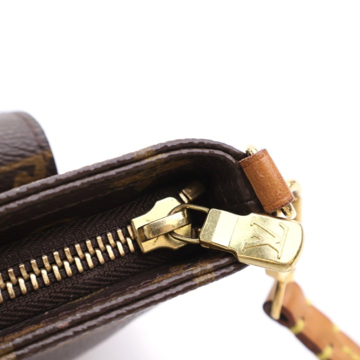 Louis Vuitton Partition Wristlet Pouch - Luxe Du Jour