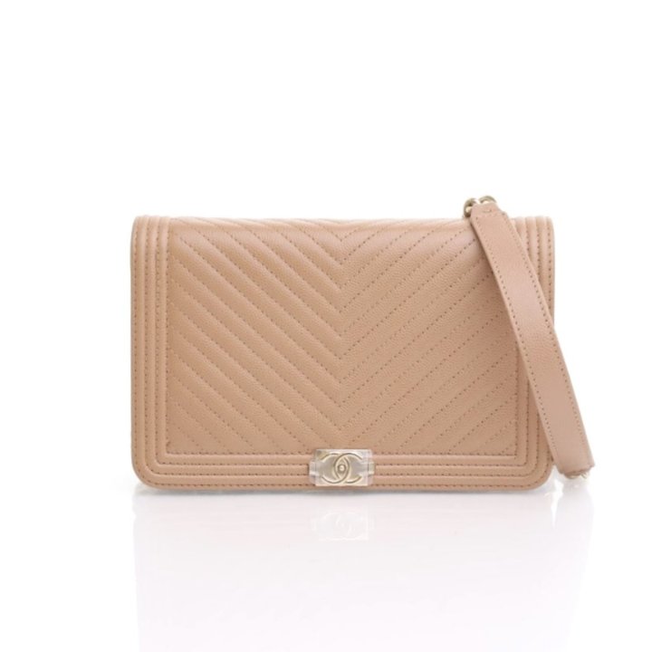 【CHANEL】Chanel Boy WOC★シャネル【ランク:A】 CHANEL SMALL BOY VS CHANEL WOC: A COMPARISON REVIEW