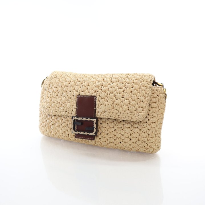 関税送料込★FENDI★BAGUETTE RAFFIA ショルダーバッグ★BEIGE Fendi Raffia Baguette - Luxe Du Jour