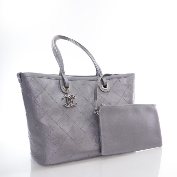 Chanel Small Caviar Fever Tote