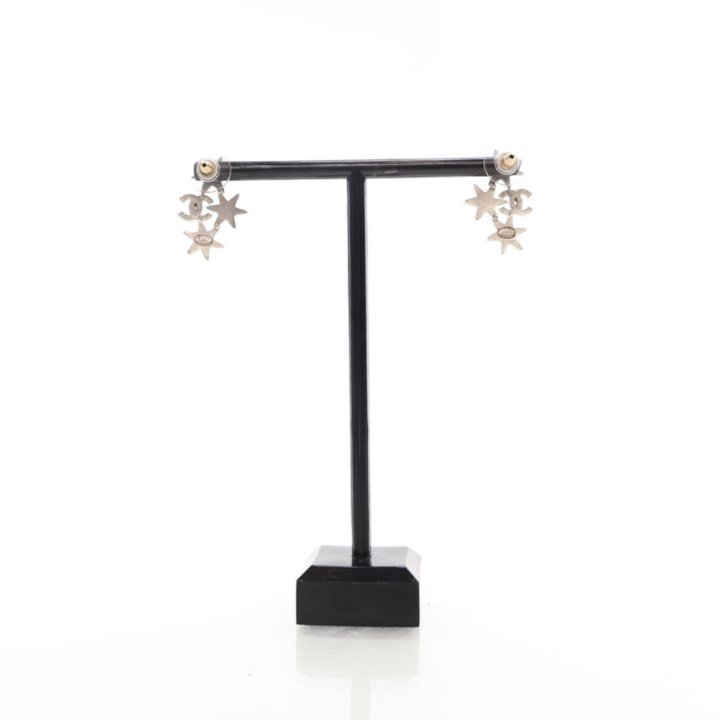 CHANEL  シャネル メディエダール ビジュー スター ピアス Chanel Star Earrings - Luxe Du Jour