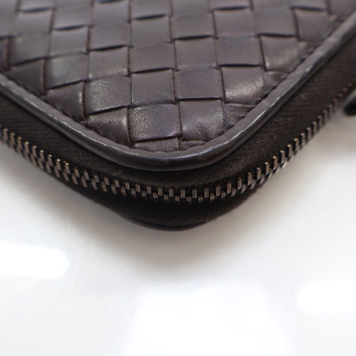 Bottega Veneta Zippy Wallet - Luxe Du Jour