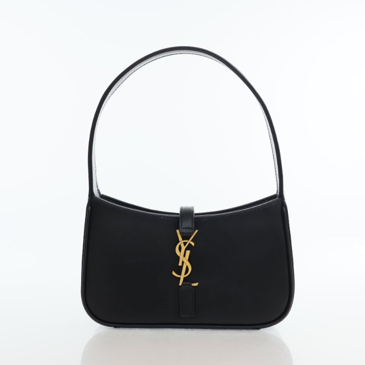 YSLページ① 2gZEwxzOwl5ejtUXRrFr4KjiSVG_x7