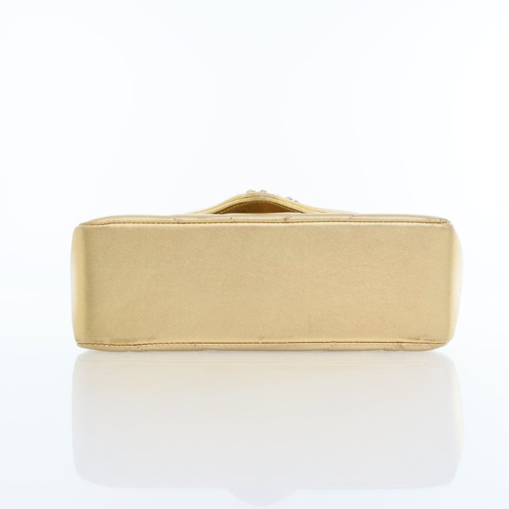 Chanel Vintage V Stitch Bijoux Bag - Luxe Du Jour