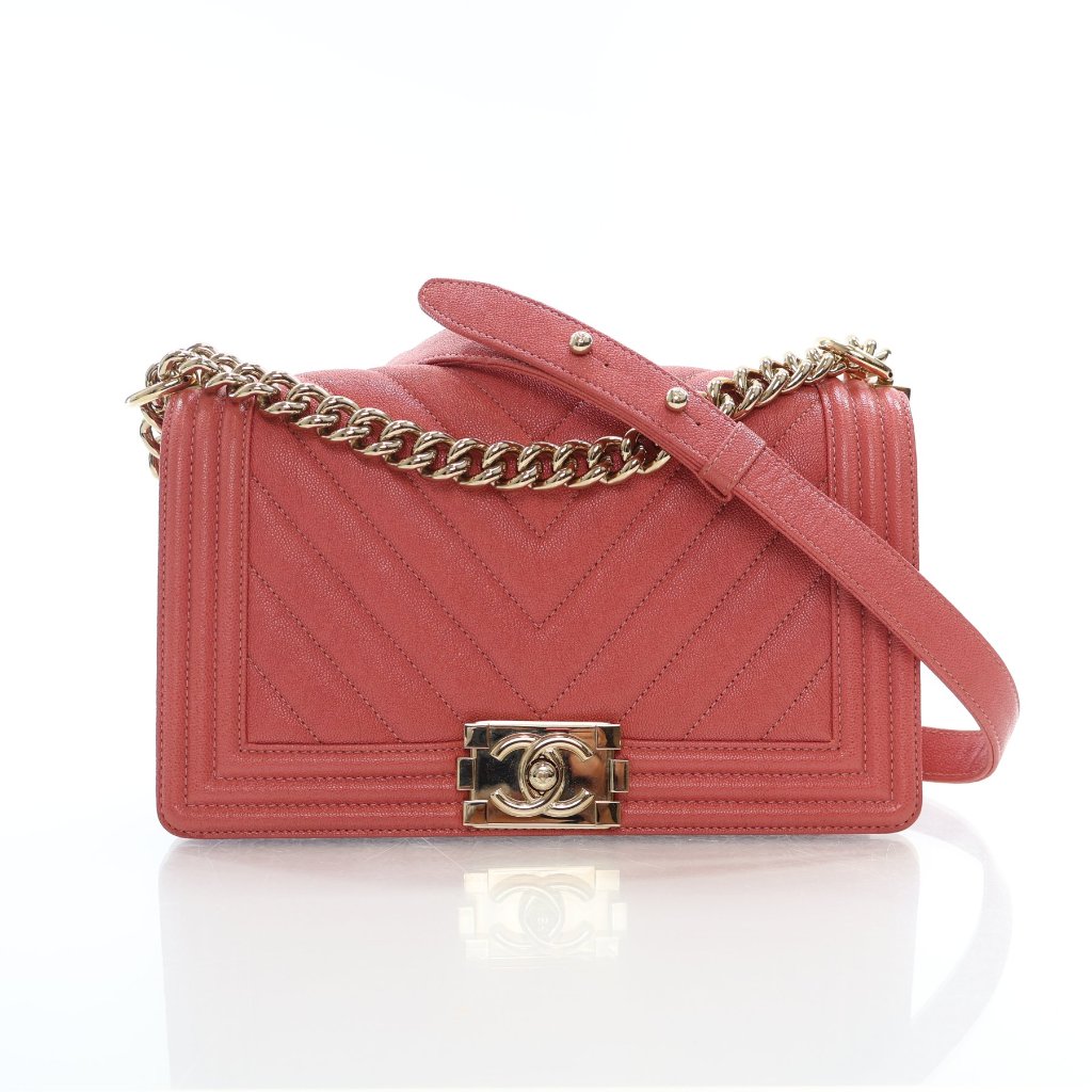 Chanel pink chevron boy bag hotsell