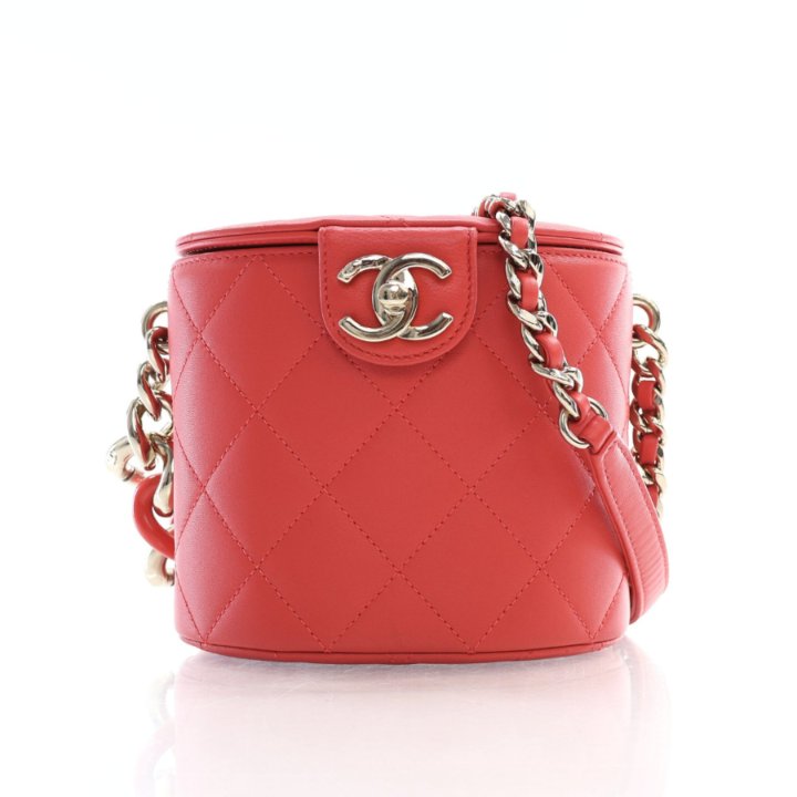 Chanel Coral Lambskin Resin Elegant Chain Vanity Case - Luxe Du Jour