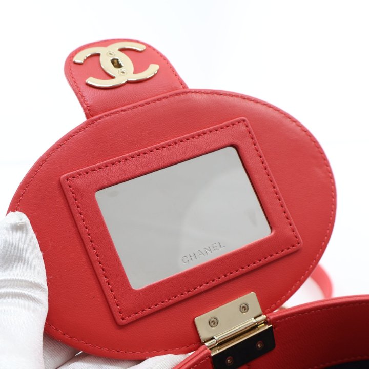 Chanel Coral Lambskin Resin Elegant Chain Vanity Case - Luxe Du Jour