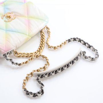 小物 CHANEL Chanel 2020 Rainbow Metallic Goatskin Small 2.55 Reissue