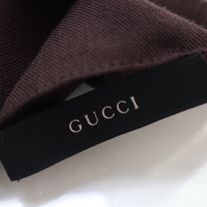 Gucci Scarf - Luxe Du Jour