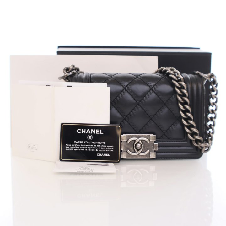 【ヴィンテージ】Rank:S☆Chanel Black Boy Small Series 28 Small Boy Bag